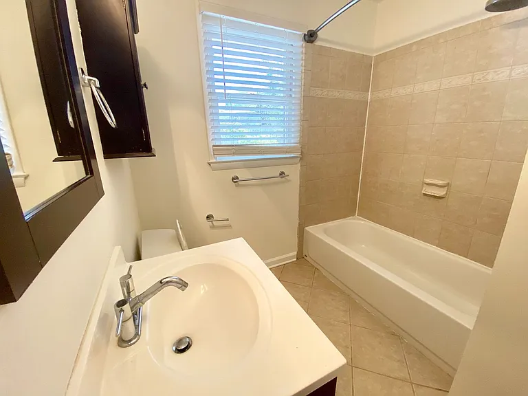 3106 Canterbury St — Photo 8