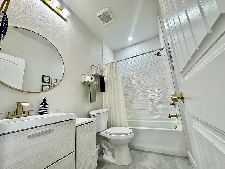 1847 W Juanita Ave — Photo 22