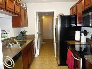 2nd image of 52268 Naugatuck Dr