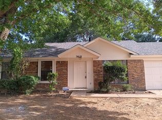 3618 Wentworth Dr, Arlington, TX 76001