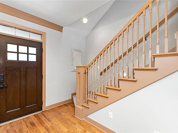 4th image of 341 Cates Ct