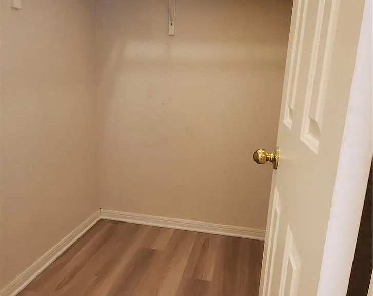 8617 Talyne Chaise Cir #B — Photo 13