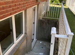 27 Washington Ave #B, Staten Island, NY 10314