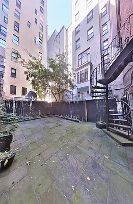 Rented by Compass | media 8