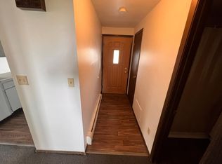 2715 S 10th St APT 4, Manitowoc, WI 54220