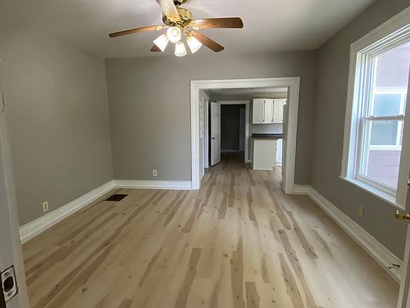 2nd image of 721 Alexandria St #721