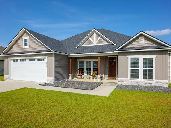 3996 Crusader Ct, Valdosta, GA 31605