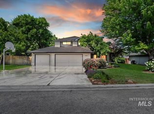 1814 E Spinnaker Ct, Boise, ID 83706