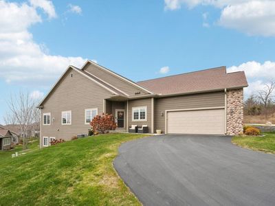 2951 Glen Ivy DRIVE, West Bend, WI, 53090