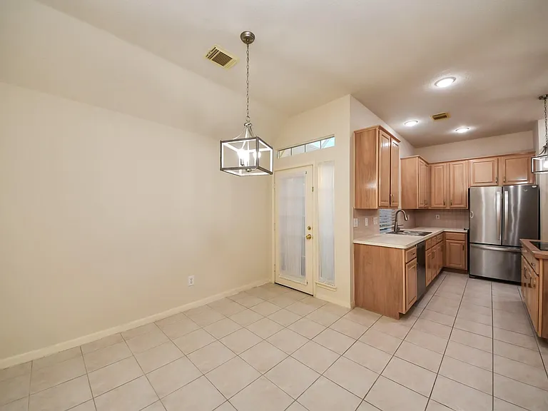 1123 Spinnaker Way — Photo 10