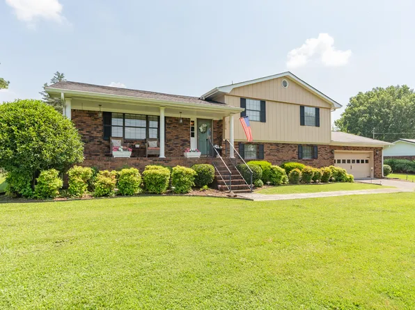 1510 Cannon Dr, Fort Oglethorpe, GA 30742