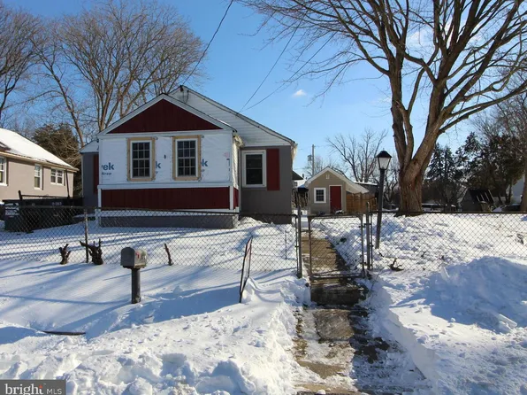 1335 Apple St, Upper Chichester, PA 19061