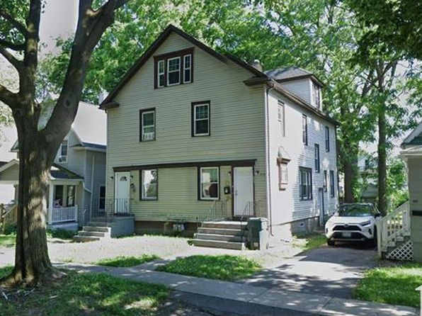 437 Cottage St #437