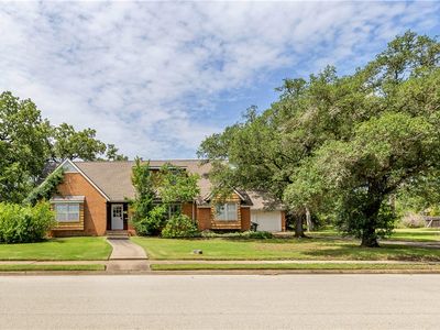 1502 Glade St, College Station, TX, 77840