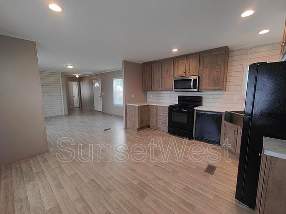 5th image of 320 Dawn Ln #Dawn0320