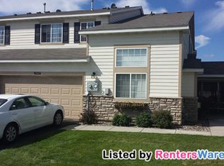 9126 Fox Ct, Victoria, MN 55386