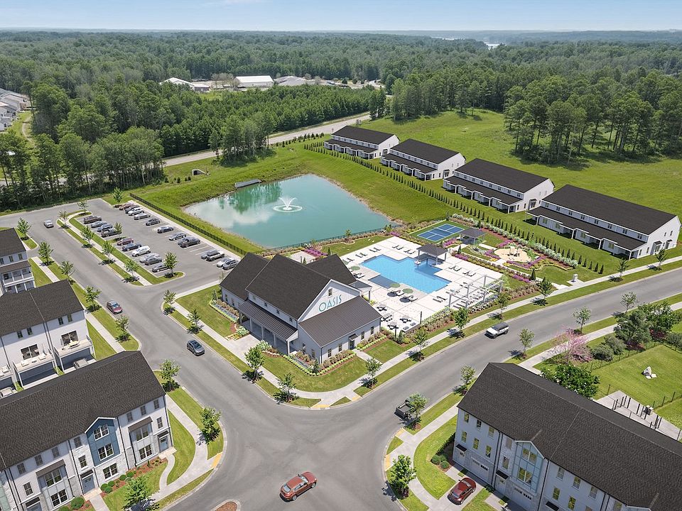 Welcome to the Future Oasis Townhome Community Clubhouse, Outdoor Pool Amenities in Midlothian, V