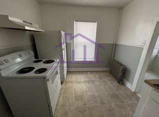 45 Lowell St APT 3, Lewiston, ME 04240