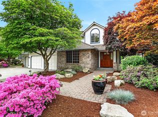 19223 63rd Avenue NE, Kenmore, WA 98028