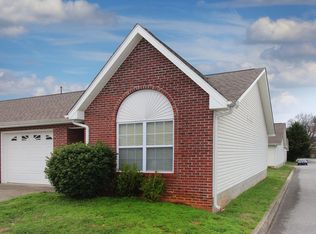 813 Hogan Way, Knoxville, TN 37912