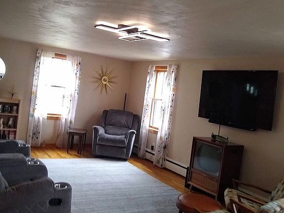 Large family room