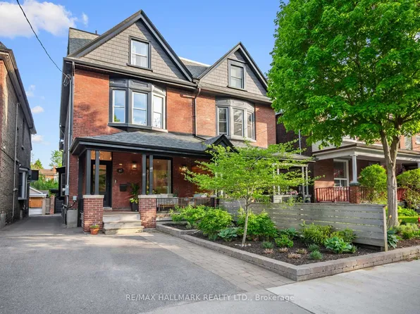 47 Langley Ave, Toronto, ON M4K 1B4