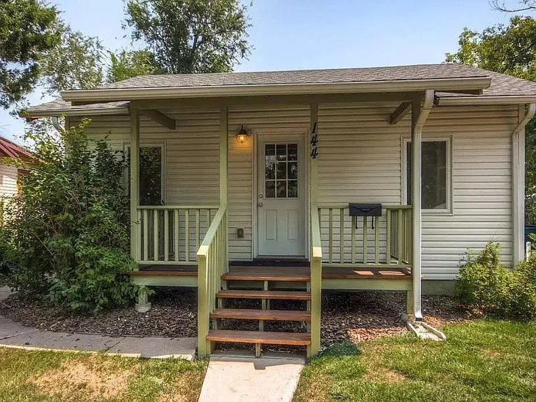 144 S Quitman St — Photo 1