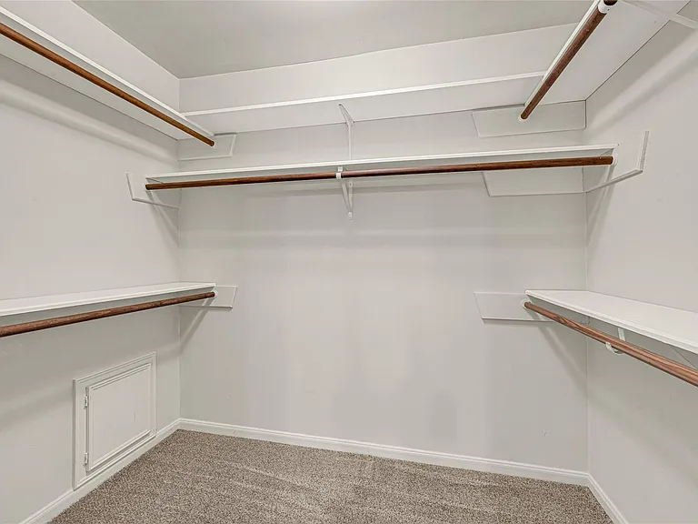 5702 Vestavia Dr — Photo 19