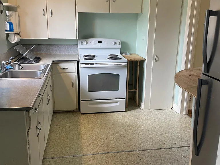 382 Kimberly Ave #3-1 — Photo 5