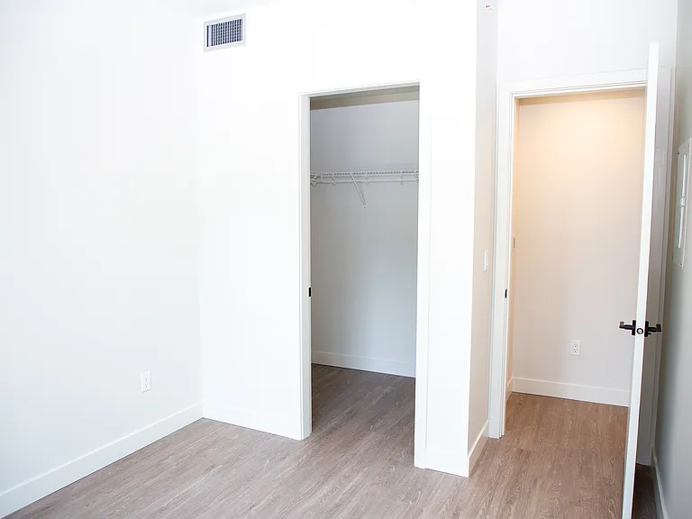 9873 King George Blvd — Photo 38