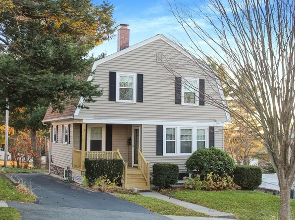 1 Blue Hill Rd, Worcester, MA 01606