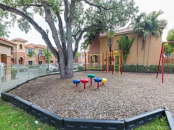 5th image of 2337 Anchor Ct #1
