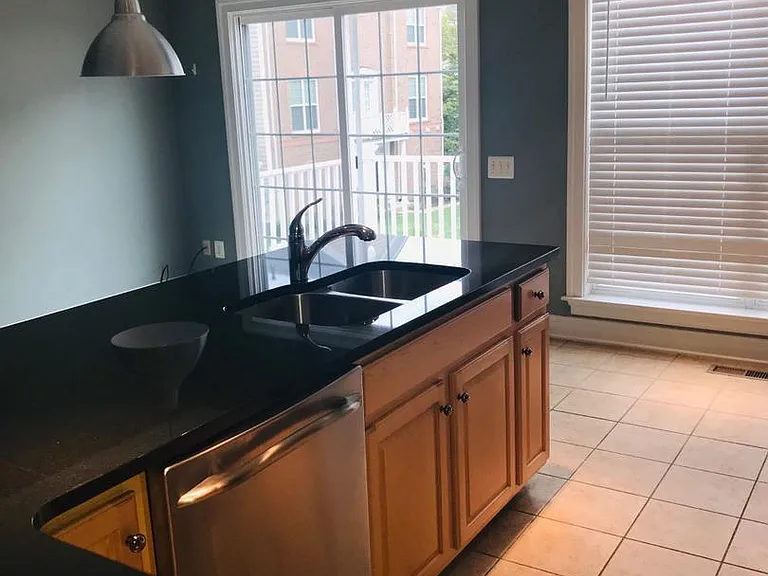 14656 Crossfield Way — Photo 6