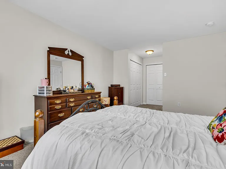 1307 Bennett Pl — Photo 26
