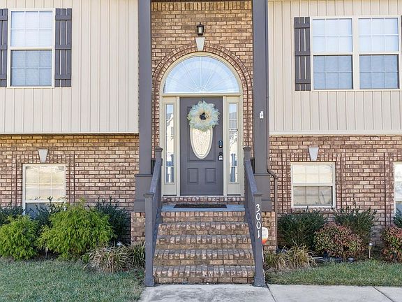 3rd image of 3001 McManus Cir