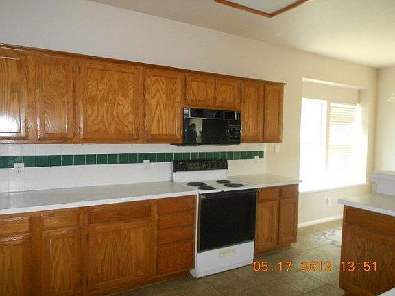 5th image of 9189 Live Oak Ln