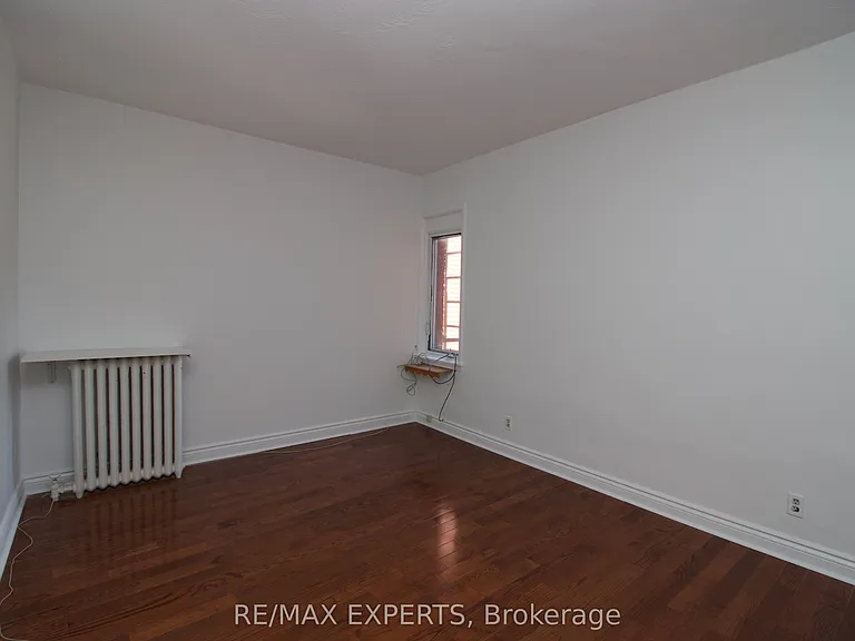 1691 Dufferin St #201 — Photo 8