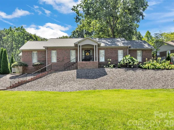 335 Bethel Dr, Salisbury, NC 28144