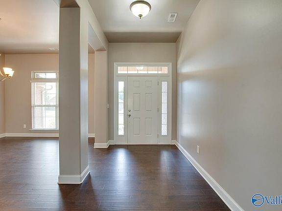 4th image of 512 Summer Cove Cir