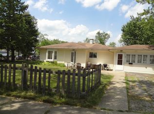 698 Sandra Ln, Wheeling, IL 60090