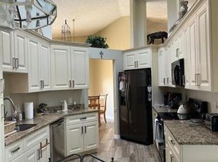1972 White Coral Way, Wellington, FL 33414