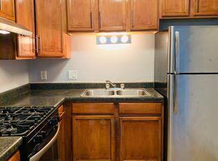 5230 42nd Ave, Kenosha, WI 53144