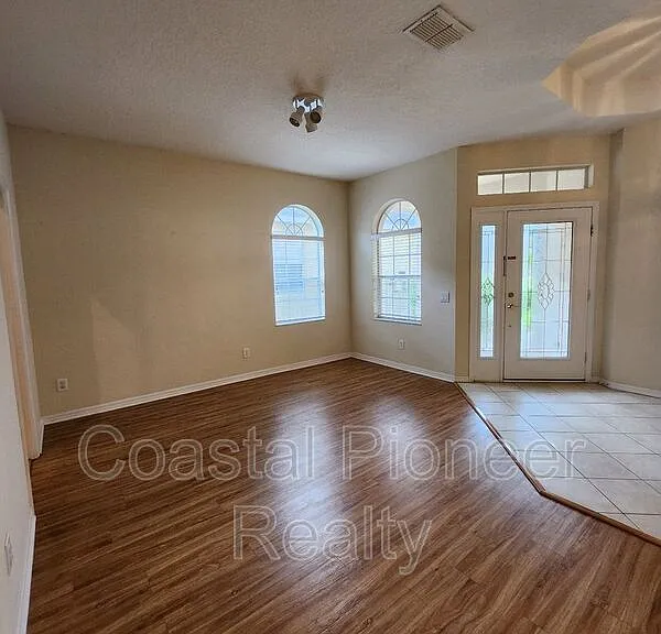 11614 Whiterook Ct — Photo 5