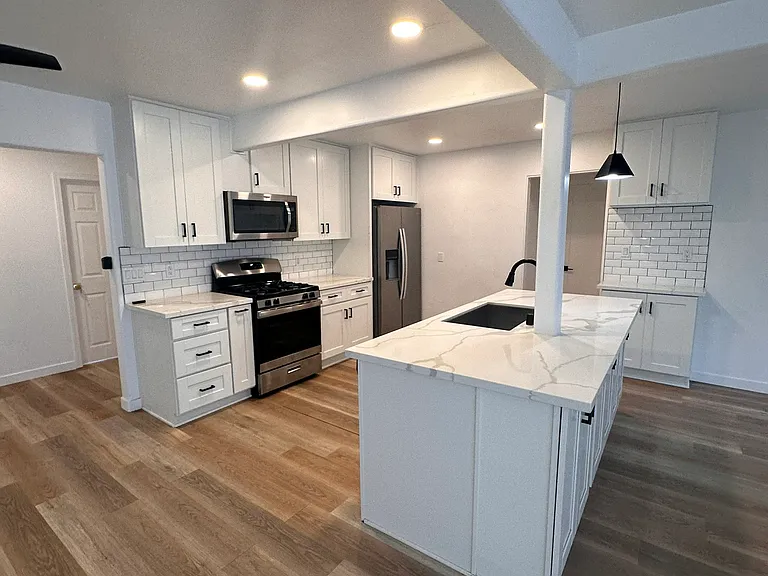 6251 Mary Lane Dr — Photo 6