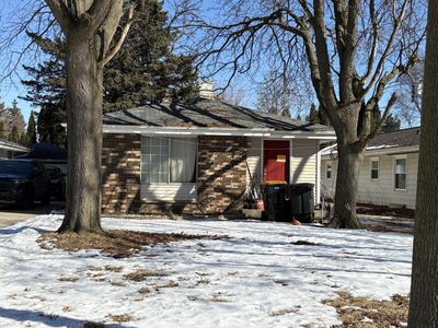 2050 N 113th STREET, Wauwatosa, WI, 53226