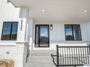 18408 Grand Ave, Omaha, IL 60822