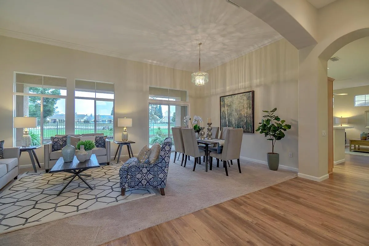 7568 Whistlestop Way photo 1