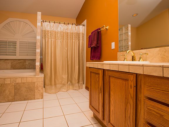 Master Bath 