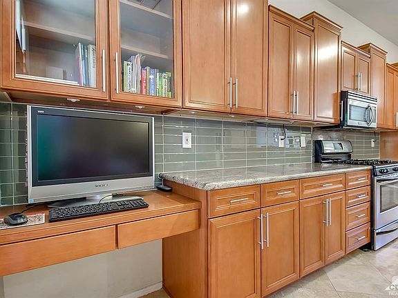 5th image of 54610 Avenida Alvarado S