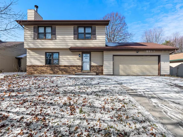 1210 SE Hayes Dr, Ankeny, IA 50021